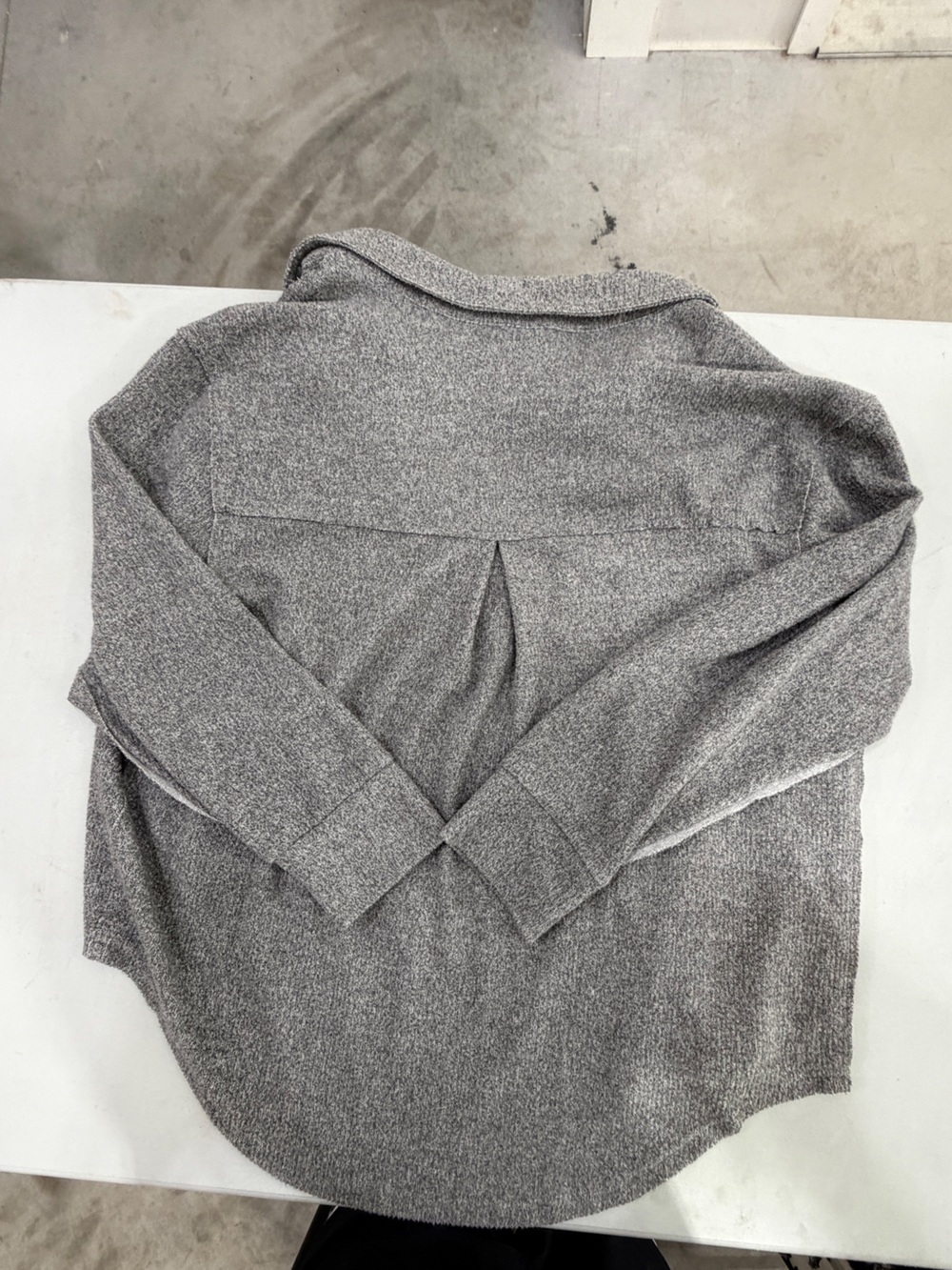 Detroit Lions Women’s Gray Button-Down Shirt Jacket - Picture 2 of 3